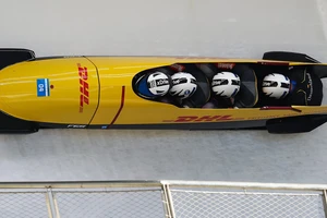 Phần thi bobsleigh (xe trượt lòng máng) 4 nam tại sự kiện thi đấu thử nghiệm. Ảnh: GETTY IMAGES