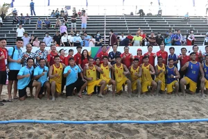 Đội tuyển bóng ném bãi biển nam Việt Nam thắng tuyệt đối tại SEA Games 31. Ảnh: DŨNG PHƯƠNG