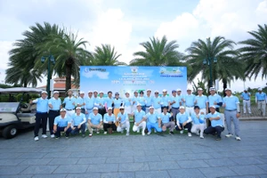 Các golf thủ tham dự giải đấu do CLB Golf Doanh nhân Sài Gòn tổ chức