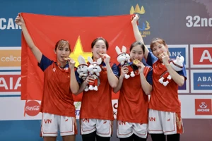 Đội tuyển bóng rổ nữ 3x3 Việt Nam giành HCV tại SEA Games 32. Ảnh; DŨNG PHƯƠNG