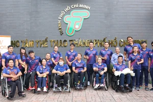 Các VĐV NKT Việt Nam sẵn sàng cho ASEAN Para Games 12. Ảnh: THANH TÙNG