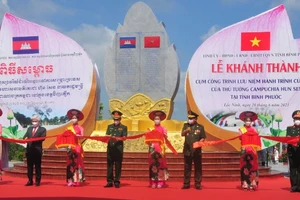 Khánh thành cụm công trình lưu niệm hành trình cứu nước của Thủ tướng Campuchia Hun Sen.