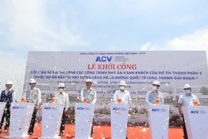 Khởi công gói thầu thi công cọc công trình nhà ga hành khách Sân bay Long Thành