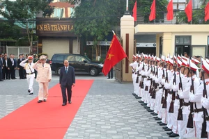 Thủ tướng Nguyễn Xuân Phúc: Đất nước đang chuyển mình mạnh mẽ