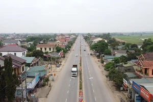 Quảng Trị đề nghị đầu tư xây dựng cao tốc Cam Lộ - Lao Bảo 
