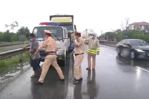 Cảnh sát điều tra Công an tỉnh Quảng Trị vào cuộc vụ tài xế tố bị CSGT đánh