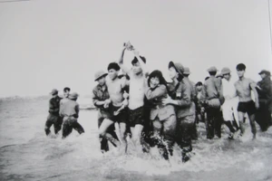 “50 năm Ngày chiến thắng trở về” bên dòng sông Thạch Hãn