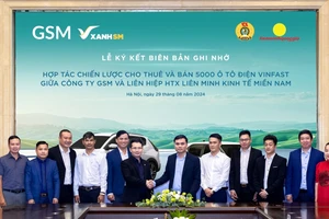 Liên hiệp Hợp tác xã tài xế taxi công nghệ lớn nhất Việt Nam mua, thuê 5.000 ô tô điện VinFast từ GSM