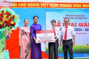 “Thêm con chữ, bớt đói nghèo” - Chương trình an sinh xã hội chào mừng năm học mới 2024-2025