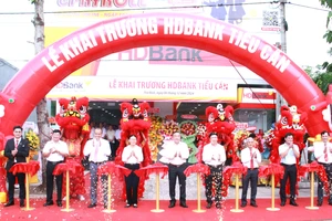 HDBank khai trương điểm giao dịch thứ 48 tại Đồng bằng Sông Cửu Long