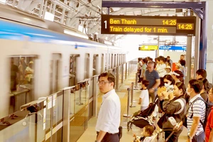 Chọn metro đi học, đi làm