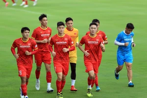 Đội tuyển Việt Nam hướng đến mục tiêu có điểm trước Trung Quốc và Oman. Ảnh: NHẬT ĐOÀN