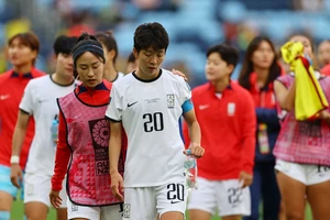 Nỗi buồn thất bại của đội tuyển nữ Hàn Quốc. 