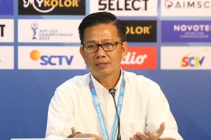 HLV Hoàng Anh Tuấn không hài lòng về màn trình diễn của U23 Việt Nam trước U23 Philippines. 