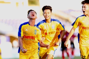 U21 SLNA thắp sáng cơ hội vượt qua vòng bảng Giải U21 quốc gia 2023. ẢNH: KHẢ HÒA