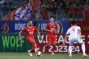 Viettel FC có chiến thắng đầu tiên ở V-League 2023-24. ẢNH: MINH HOÀNG 