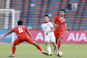 U23 Việt Nam và U23 Indonesia có sự chuẩn bị đối lập cho vòng chung kết Giải U23 châu Á 2024. ẢNH: DŨNG PHƯƠNG 
