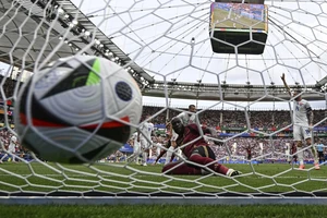 Công nghệ VAR đã ba lần từ chối bàn thắng của Romelu Lukaku tại vòng bảng EURO 2024. ẢNH: AP 