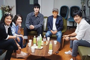 Ê-kíp Han Jae Suk lên tiếng tố nhà sản xuất phim Thiên đường