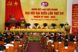 Đồng chí Lê Tiến Châu tái đắc cử Bí thư Tỉnh ủy Hậu Giang