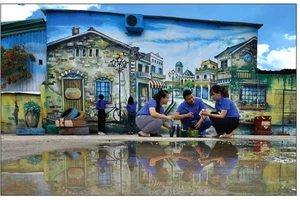 Dự án nghệ thuật Thành phố tình yêu - Lively Saigon