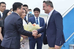 Thủ tướng Đại Công quốc Luxembourg thăm chính thức Việt Nam