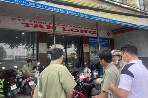 Đồng Nai: Cảnh sát khám xét nhiều phòng khám tại TP Biên Hòa