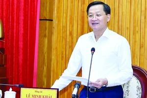 Phó Thủ tướng Lê Minh Khái phát biểu tại buổi làm việc