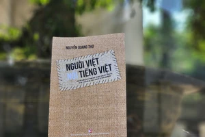 Người Việt nói tiếng Việt