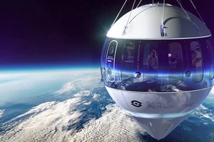 Tàu du lịch trên không gian của Space Perspective (Mỹ)