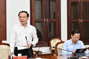 Đồng chí Nguyễn Văn Nên làm Trưởng Tiểu ban Nhân sự Đại hội đại biểu Đảng bộ TPHCM lần thứ XII. Ảnh: VIỆT DŨNG