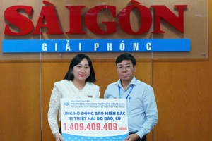 NGƯT. PGS. TS Nguyễn Xuân Hoàn, Hiệu trưởng Trường Đại học Công thương TPHCM (HUIT) gửi gắm niềm tin của nhà trường tới Báo SGGP. Ảnh: HOÀNG HÙNG