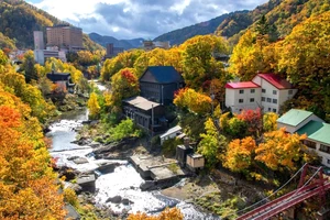 Khu du lịch suối nước nóng Jozankei ở đảo Hokkaido, phía Bắc Nhật Bản