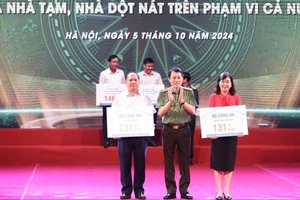 Phong trào thi đua "Chung tay xóa nhà tạm, nhà dột nát trên phạm vi cả nước trong năm 2025" được phát động từ tháng 4-2024 đến nay