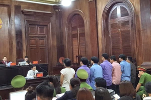 Vợ bác sĩ Chiêm Quốc Thái bị xử 18 tháng tù vì thuê người chém chồng