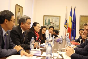 Đoàn đại biểu cấp cao HĐND TPHCM thăm và làm việc tại Romania