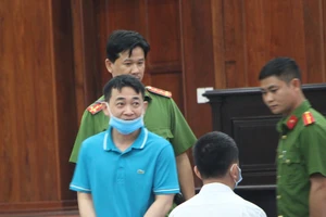 Bị cáo Nguyễn Minh Hùng tại tòa sáng 9-3. Ảnh: MAI HOA