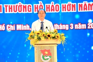  Phó Bí thư Thành ủy TPHCM Nguyễn Hồ Hải phát biểu tại Lễ kỷ niệm 90 năm ngày Thành lập Đoàn Thanh niên Cộng sản Hồ Chí Minh. Ảnh: VIỆT DŨNG