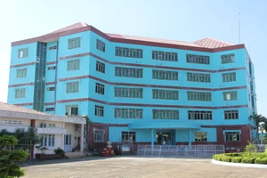 Huyện Bình Chánh đưa vào hoạt động bệnh viện dã chiến 1.000 giường