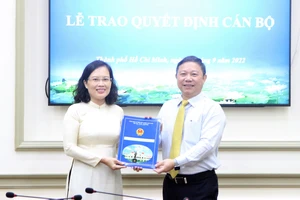 Bà Nguyễn Thị Minh Phượng làm Phó Chủ tịch UBND quận 5