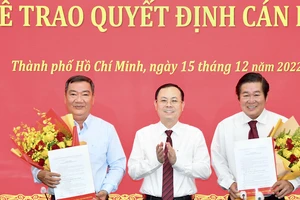 Phó Trưởng ban Nội chính Thành ủy TPHCM Trần Văn Thuận nghỉ hưu