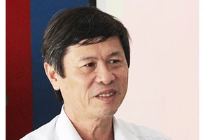 Kỷ luật Chủ tịch UBND huyện Tuy An do chuyển đổi đất sai quy định cho con ruột