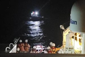 Ứng cứu kịp thời nhiều ngư dân bị nạn trên biển