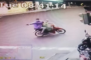 Vụ ẩu đả nghi dùng súng ở đường phố Quy Nhơn: Bắt khẩn cấp 2 đối tượng 