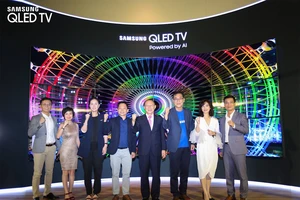 TV Samsung QLED 2018 đẹp và thông minh hơn 