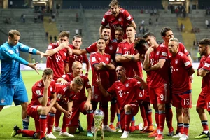 Siêu cúp Đức: Lewandowski lập hattrick, Hùm xám lần 6 đăng quang