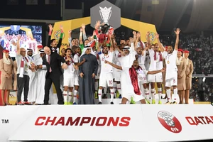 Nhật Bản - Qatar 1-3: Người hùng Almoez Ali, Hatim, Afif giúp Qatar đăng quang ngôi vương
