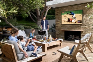 Samsung trình làng The Terrace - TV QLED ngoài trời