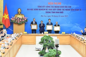 Pfizer Việt Nam đón nhận bằng khen của Thủ tướng 
