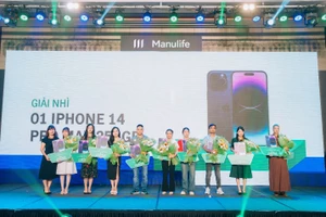Manulife Việt Nam tiếp tục tri ân khách hàng